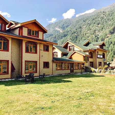 Hotel Akbar Sonāmarg Kültér fotó