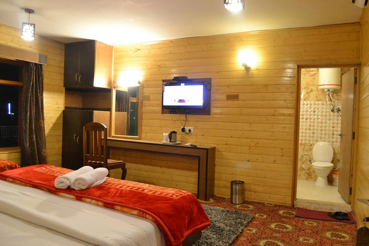 Hotel Akbar Sonāmarg Kültér fotó